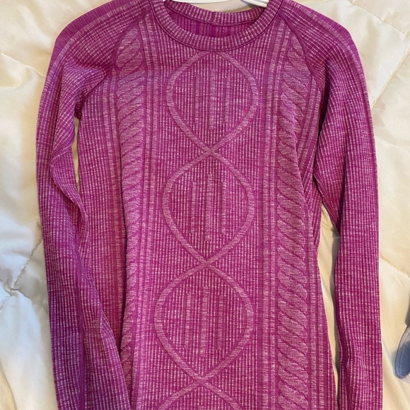 Lululemon rest less pullover - Picture 3 of 3